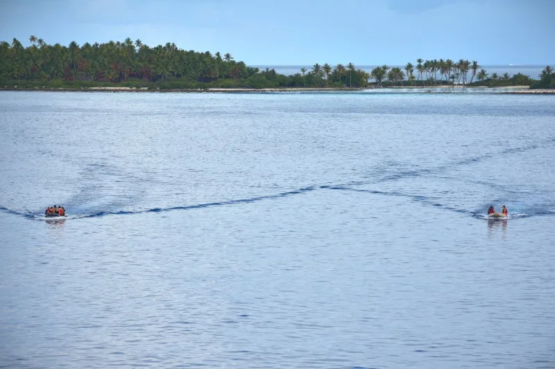 Crew returning from a closer look at the atoll, Rangiroa, and its marine ecosystem